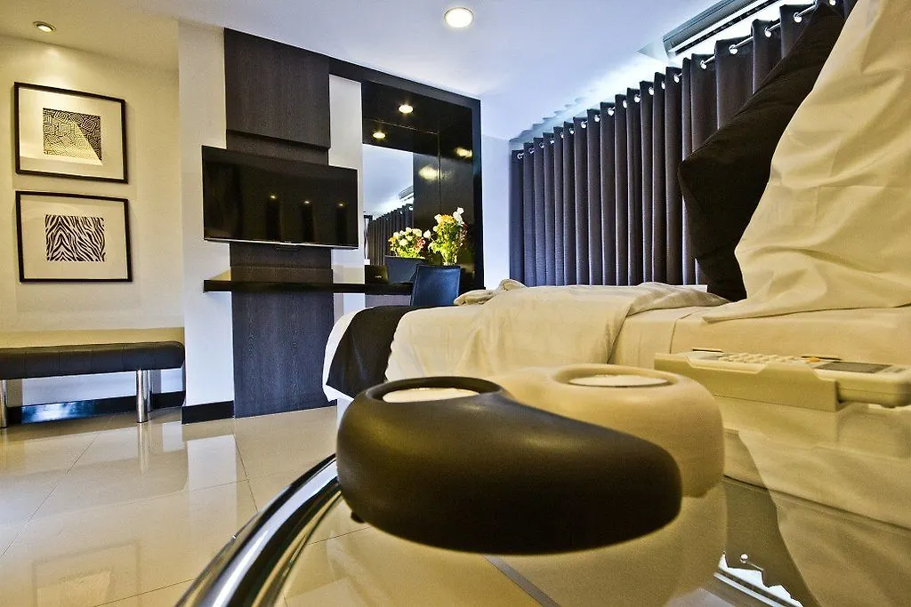 Y2 Residence Hotel Managed By Hii Makati City