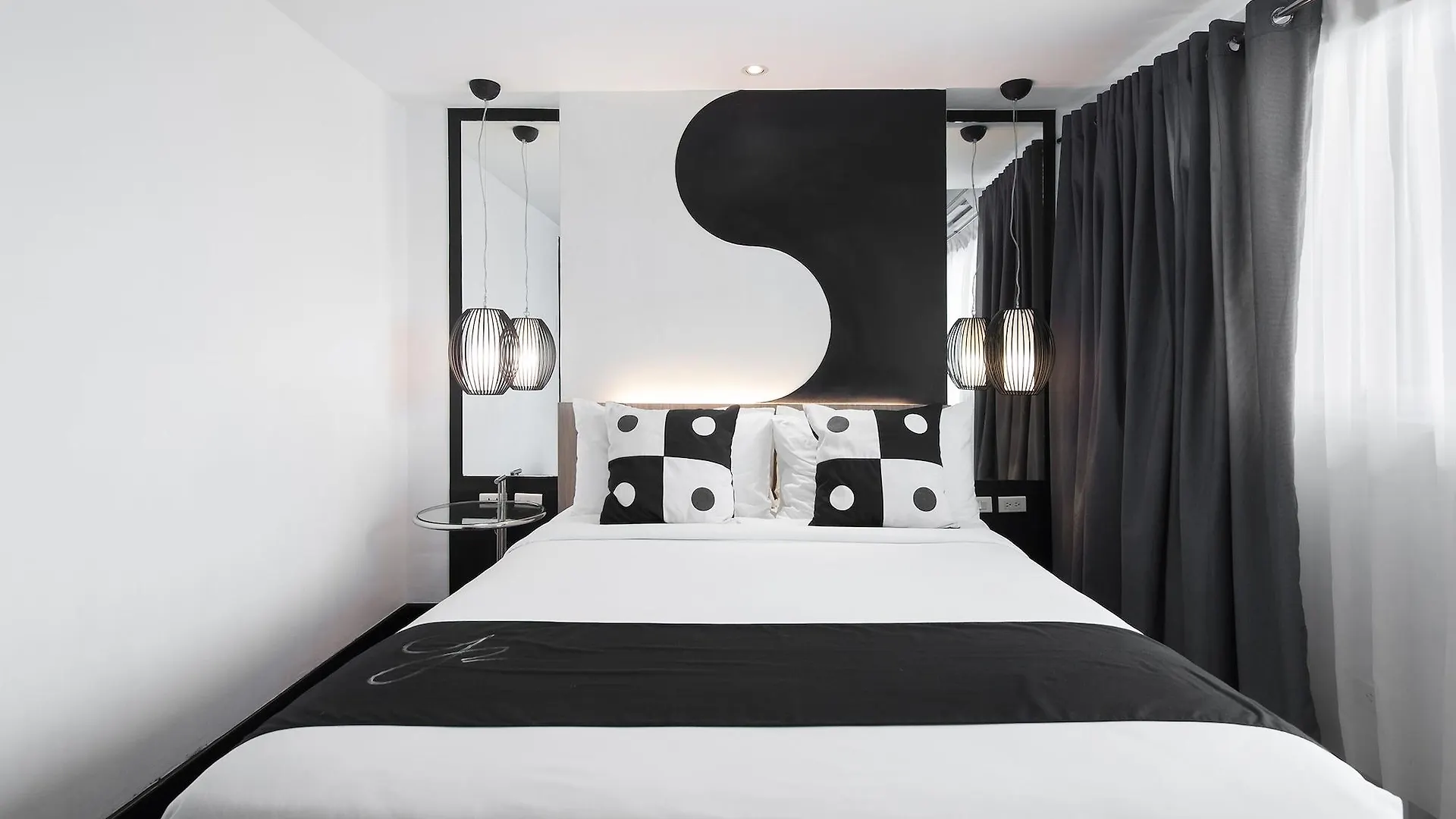 Y2 Residence Hotel Managed By Hii Makati City Philippines