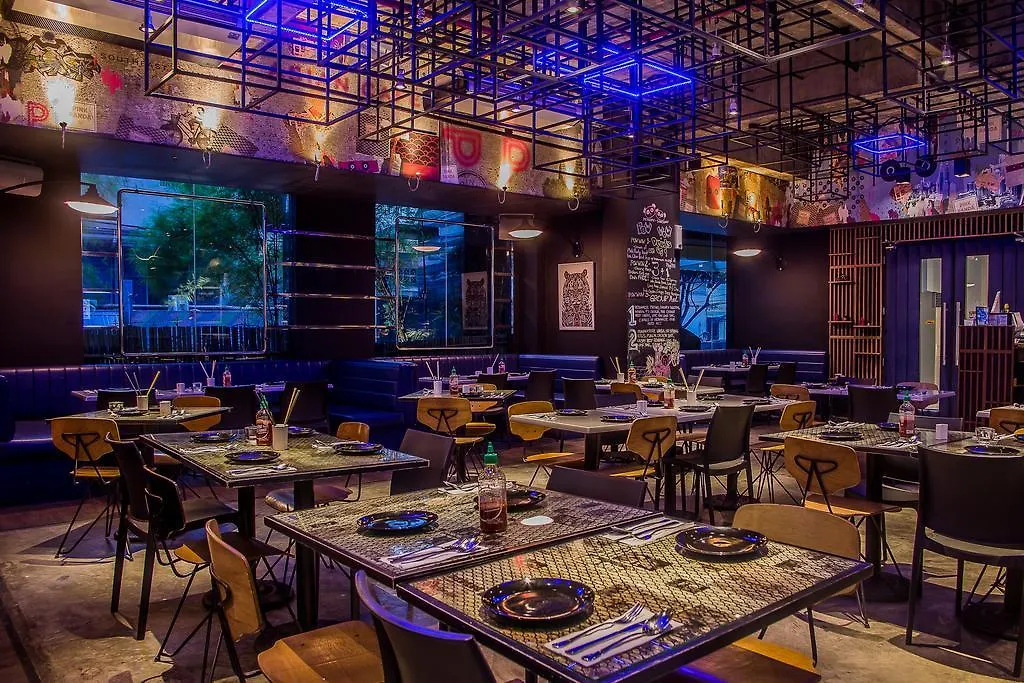 Y2 Residence Hotel Managed By Hii Makati City