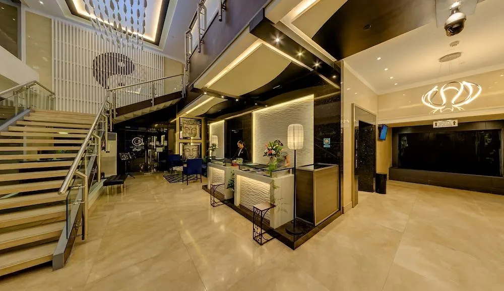 Y2 Residence Hotel Managed By Hii Makati City 3*,  Philippines